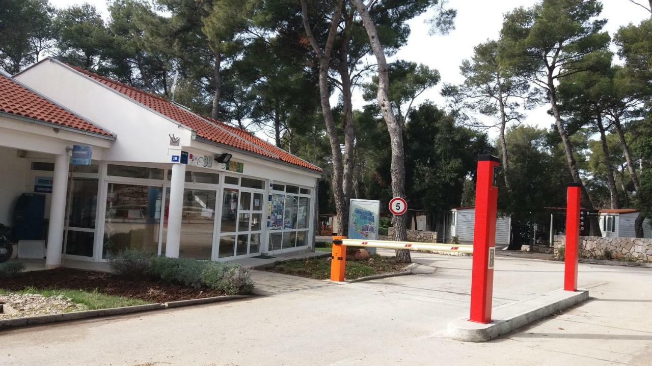 Seahorse Mobile Home, Soline Biograd Biograd Na Moru Exterior photo